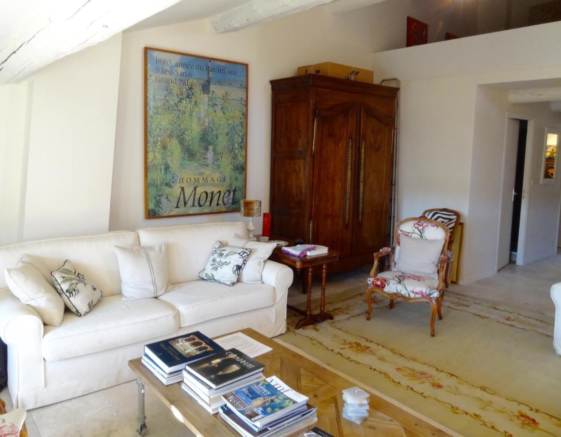 Chez Vous Apartamento Uzès Exterior foto
